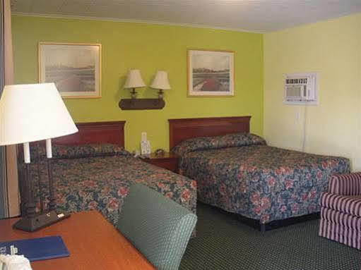 Keokuk Chief Motel מראה חיצוני תמונה